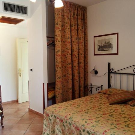 Tenuta Di Pietra Porzia Monte Porzio Catone Exteriör bild