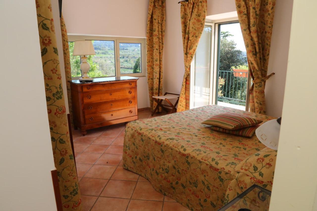 Tenuta Di Pietra Porzia Monte Porzio Catone Exteriör bild