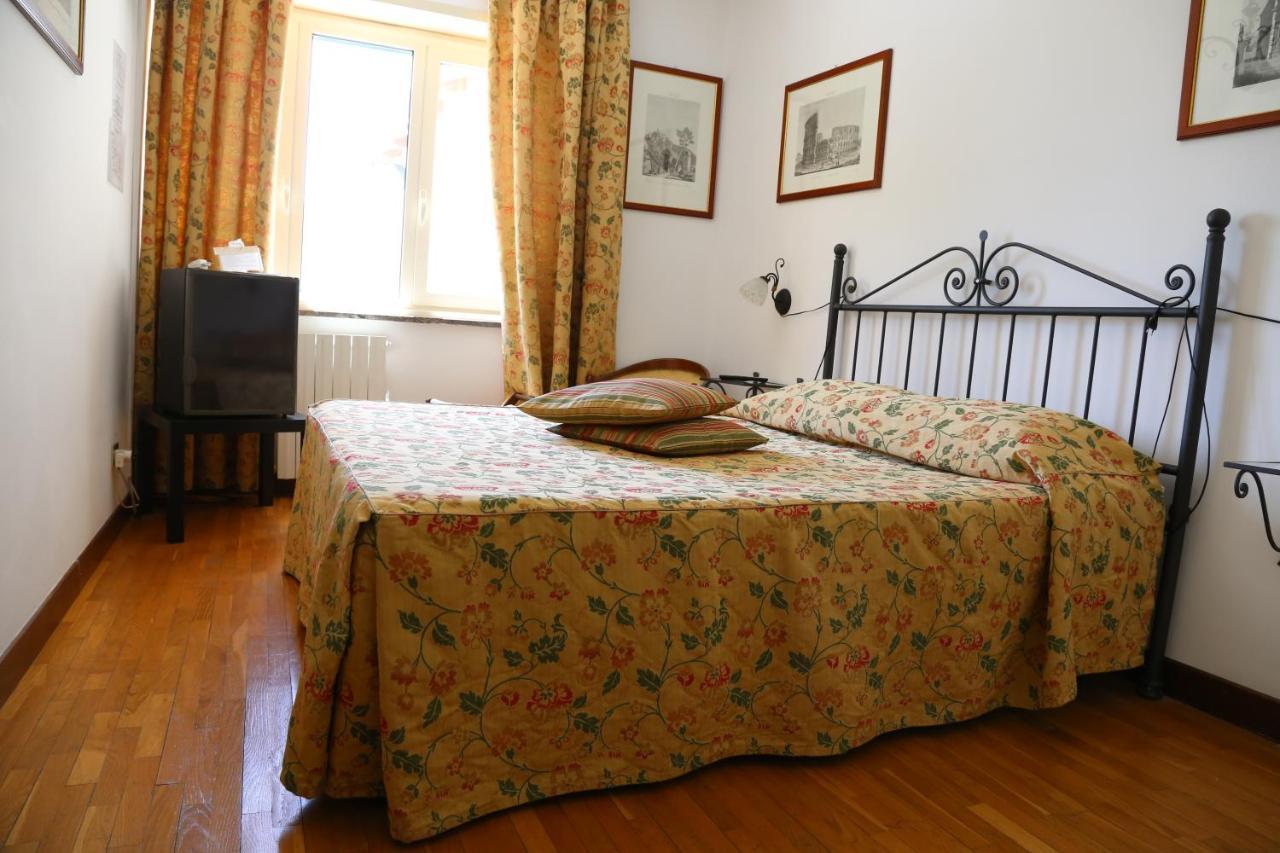Tenuta Di Pietra Porzia Monte Porzio Catone Exteriör bild