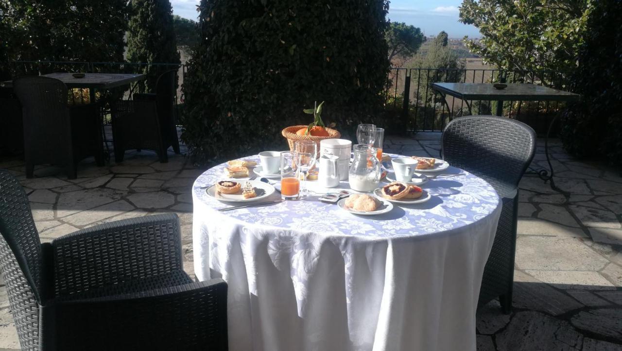 Tenuta Di Pietra Porzia Monte Porzio Catone Exteriör bild